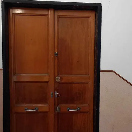 La Casa Di Daina מלון